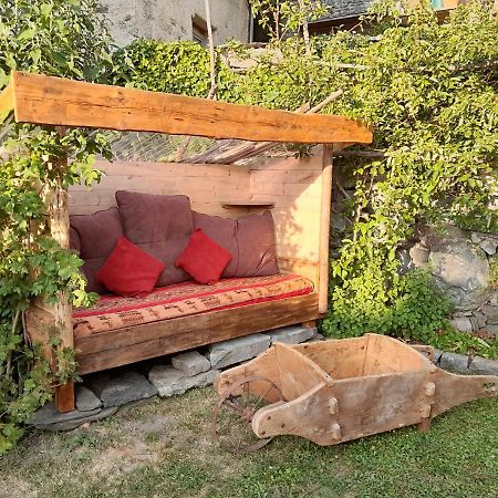 Bed and Breakfast Chez Michel Сент-Фуа-Тарентез Экстерьер фото